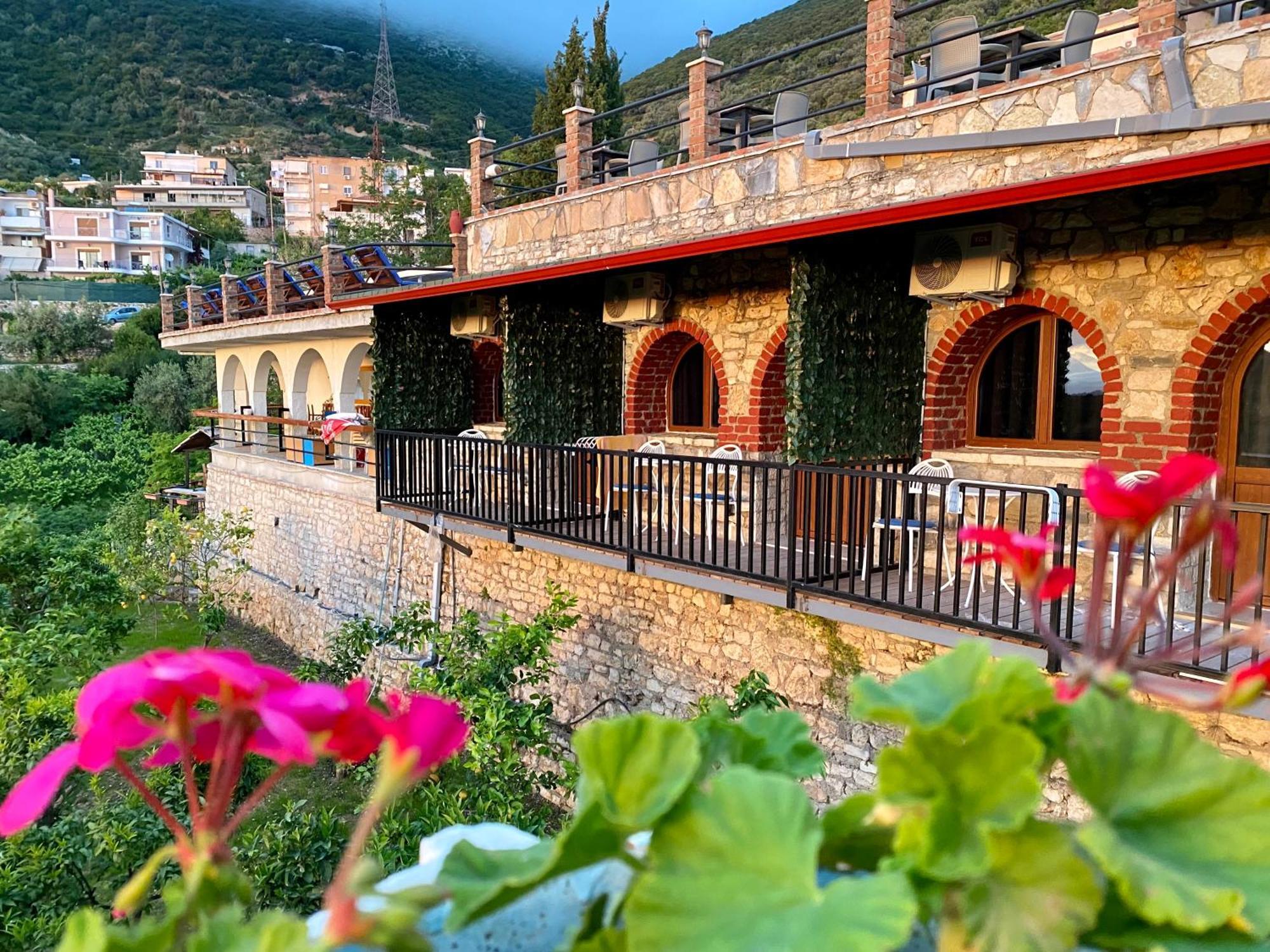 Itaka Summer Rooms Lukova المظهر الخارجي الصورة